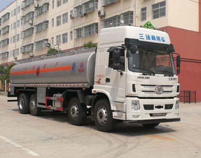 十通前四后六运油车