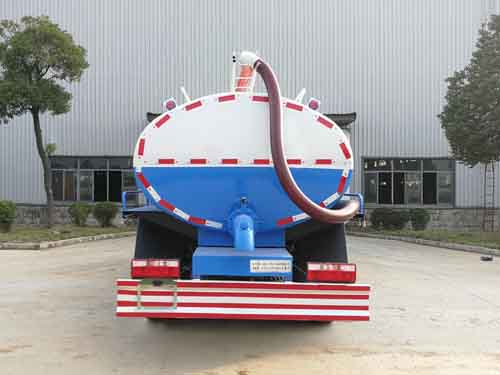 东风福瑞卡9方吸粪车