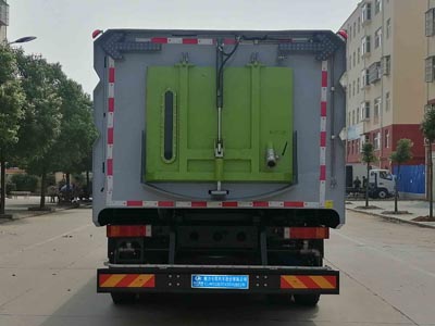 东风天锦洗扫车