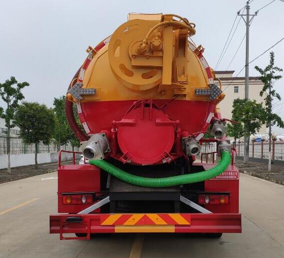 东风天锦清洗吸污车